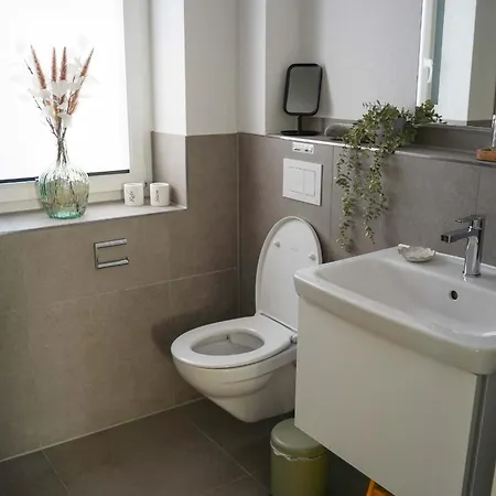 Vakantiehuis Neues In Traumlage Mit Garten